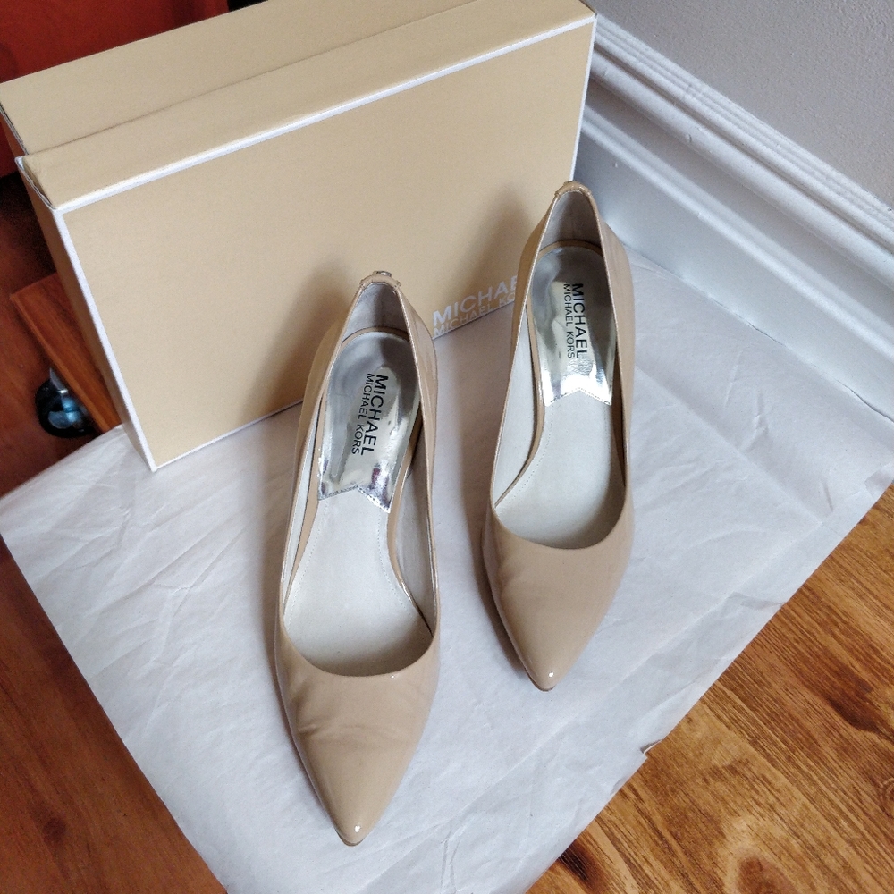 Michael Kors, sz 7.5 patent leather, nude stiletto
